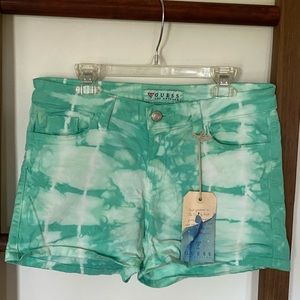 GUESS tye dye shorts